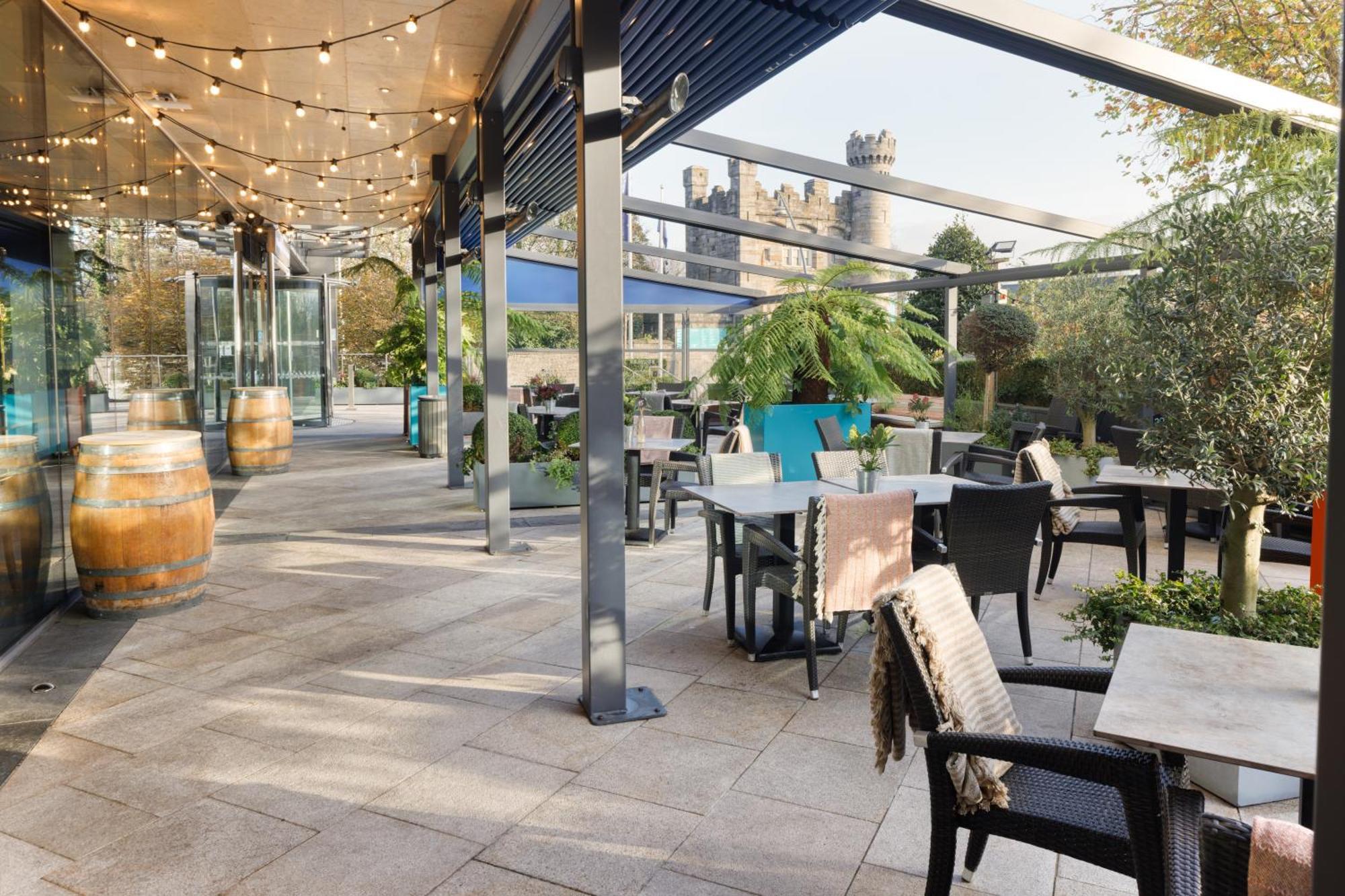 Hilton Dublin Kilmainham Hotel Exterior foto